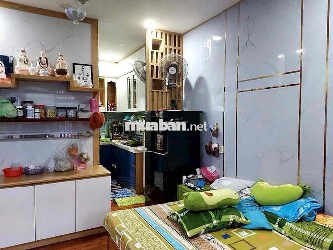Nhà bán Lê Văn Sĩ - Q 3 - DT 30 m2 - 2 Pn - Hẻm xe tải