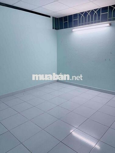 Phòng trọ 20m2 2tr7 Tôn Đản Quận 4