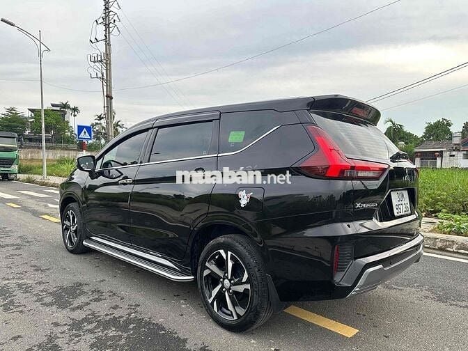 Mitsubishi Xpander Premium 2025 2 vạn km Đen