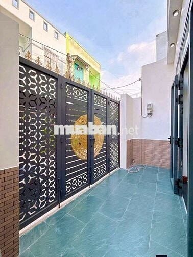 BÁN GẤP NHÀ 2 TẦNG HẺM 2 Ô TÔ KHU DẦU KHÍ CẦN THƠ