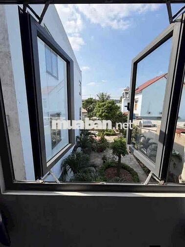 Cho thuê nhà nguyên căn 1 trệt 2 lầu full nội thất – KDC Hoàng Nam 5,