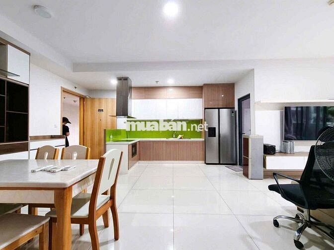 CHO thuê Cc Emerald 112m2 3pn 2wc 1kho full nt giá 19tr ở liền