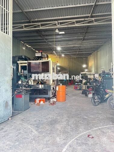 CHO THUÊ XƯỞNG 300M TÂN ĐÔNG HIỆP CÓ 3 PHA GẦN NGÃ 3 ÔNG XÃ