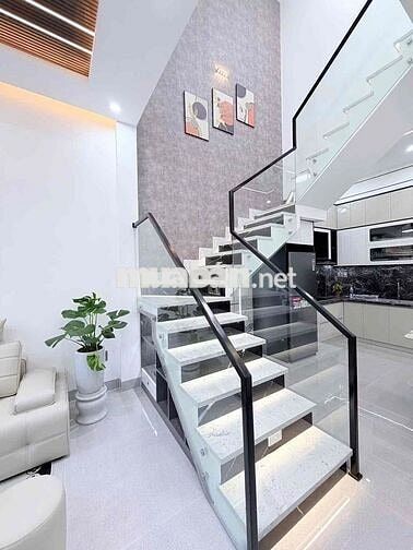036 CHO THUÊ NHÀ ĐẸP 3 TẦNG 3PN – CÓ PHÒNG NGỦ TẦNG 1 TIỆN LỢI