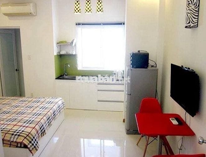 CHDV 4,5x17m, 6 tầng, hẻm Dương Bá Trạc, P.2, Q.8