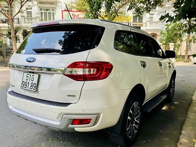 Ford Everest hàng nhập, bản Titanium full 2 cầu sx 2019