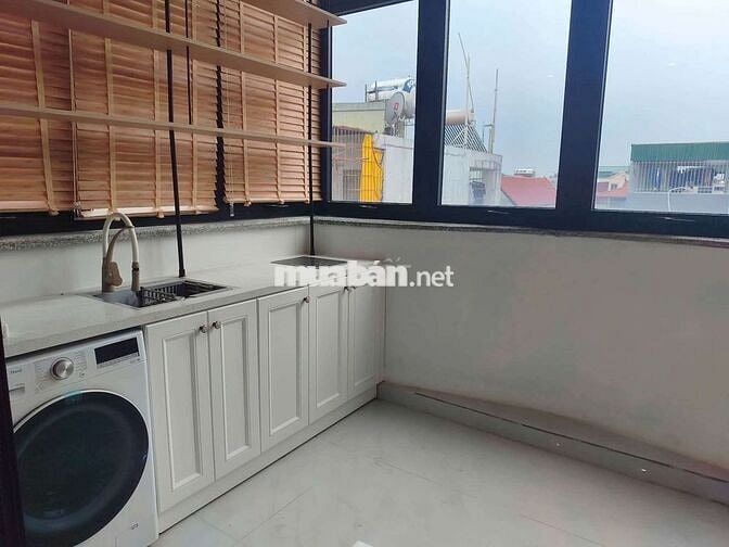 Căn Hộ Full Nội Thất Ngọc Thụy – Thang Máy–View Sông–Chỉ Từ 6 Triệu/Th