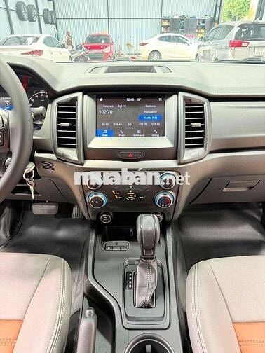 Ford Ranger XLS 2020 Số tự động Xám