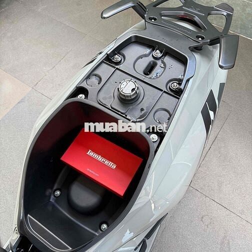 Lambretta X300 GT 2026 Xám 500 km