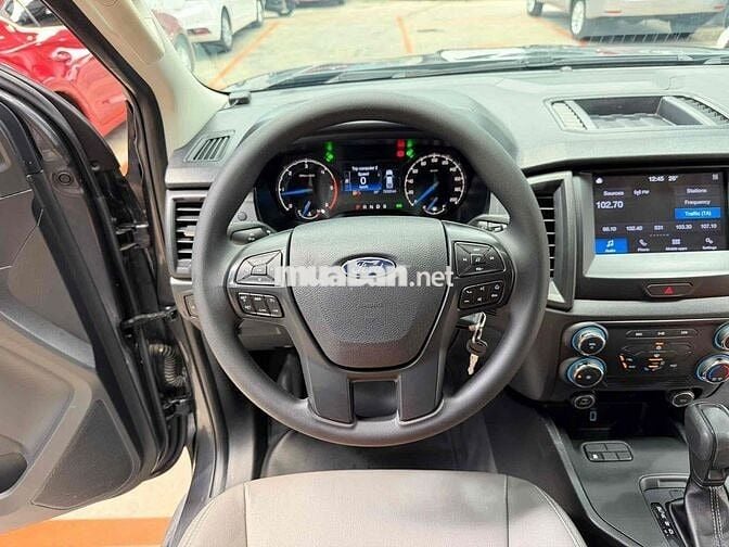 Ford Ranger XLS 2020 Số tự động Xám