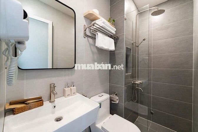 Cho thuê căn hộ studio tách bếp ban công full NT Sư Vạn Hạnh Quận 10 