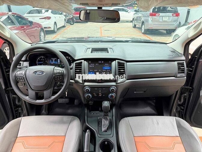Ford Ranger XLS 2020 Số tự động Xám