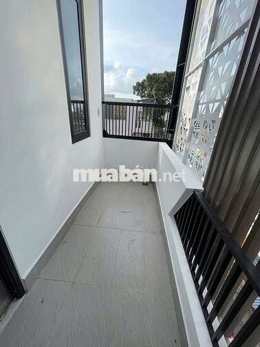 nhà có cầu thang máy 10pn 11wc phù hợp làm khách sạn