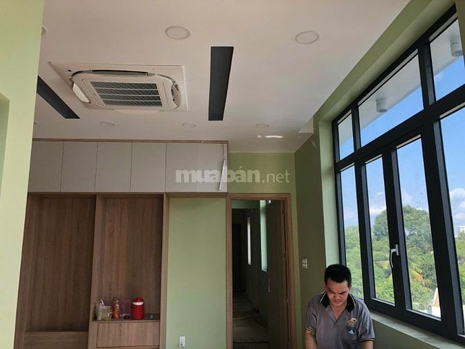 NHÀ GÓC 2 MT TRƯỜNG THỌ_5 TẦNG CÓ THANG MÁY_GẦN GA METRO_THỦ ĐỨC