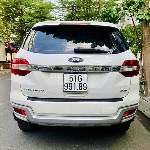 Ford Everest hàng nhập, bản Titanium full 2 cầu sx 2019