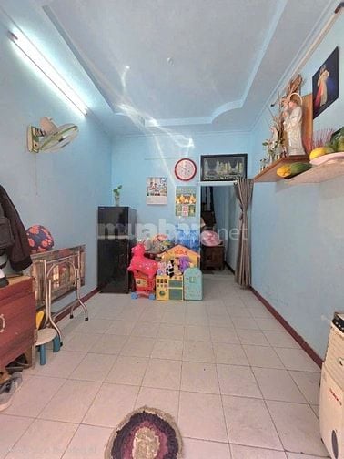 Bán nhà hẻm xe hơi Lạc Long Quân Quận 11, 3x6m, trệt, 3 lầu đúc, 3PN