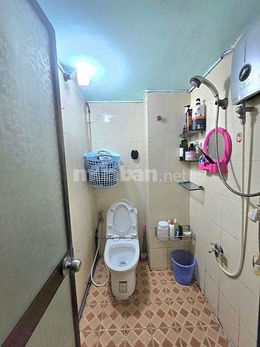 Bán nhà hẻm xe hơi Lạc Long Quân Quận 11, 3x6m, trệt, 3 lầu đúc, 3PN