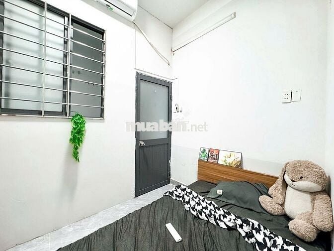 Mình còn một căn 2 PHÒNG NGỦ-Ban công-cần cho thuê gấp-Full nội thất