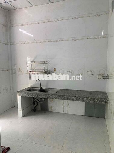 Nhà trệt nguyên căn 5x17m 02phòng sẵn nội thất KDC Hồng Loan