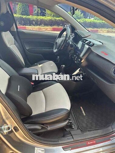 Mitsubishi Attrage 2021 Số sàn Xám