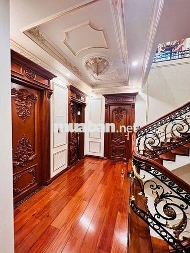 CHO THUÊ GẤP  BIỆT THỰ HOÀNG GIA KDC HIM LAM QUẬN 7, hầm trệt 3L, TM