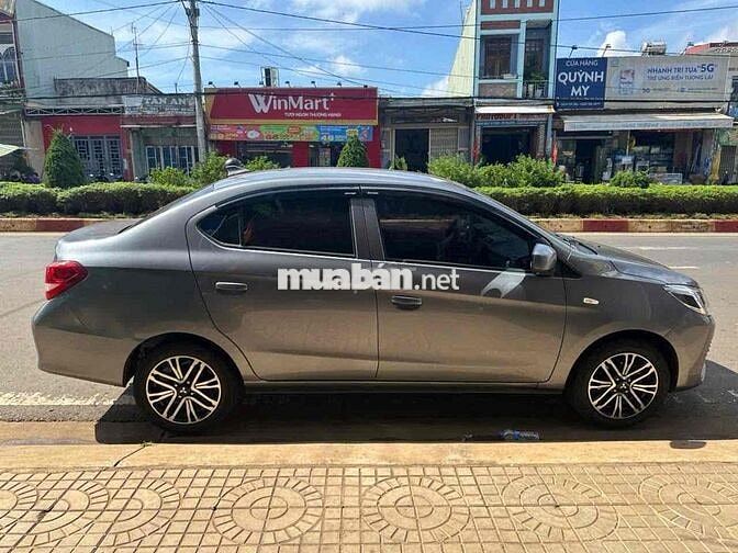 Mitsubishi Attrage 2021 Số sàn Xám