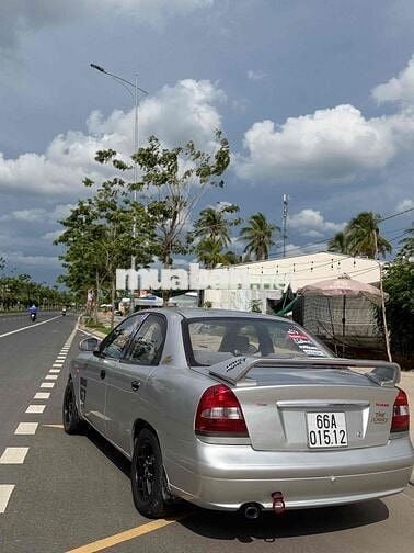 Daewoo Nubira 2 Số sàn Bạc 5 chỗ
