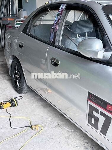 Daewoo Nubira 2 Số sàn Bạc 5 chỗ