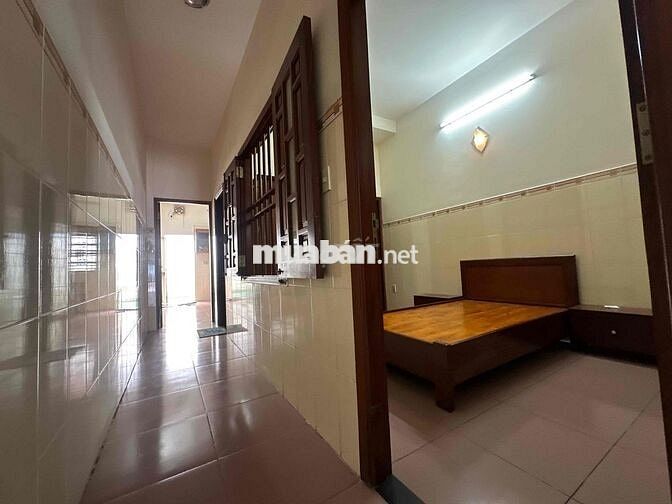 CHO THUÊ NHÀ NGUYÊN CĂN FULL NỘI THẤT – NGAY ĐƯỜNG NGUYỄN TRÃI, DĨ AN