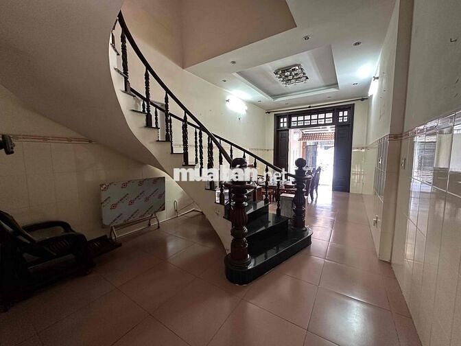 CHO THUÊ NHÀ NGUYÊN CĂN FULL NỘI THẤT – NGAY ĐƯỜNG NGUYỄN TRÃI, DĨ AN