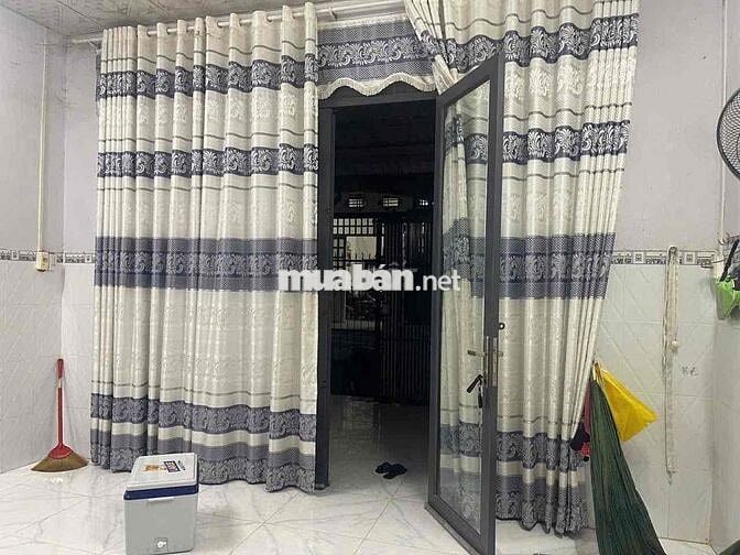 NHÀ CẠNH KHU DÂN CƯ TÂN NGÃI CẦN BÁN GẤP