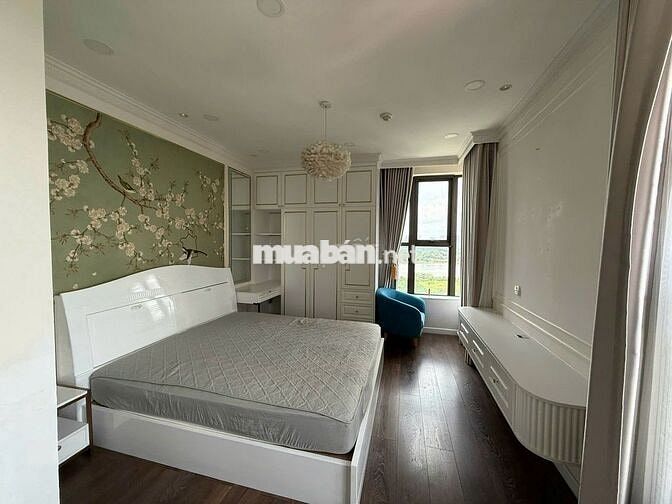 Căn hộ 2PN full nội thất đẹp view sông mặt tiền Phạm Văn Đồng