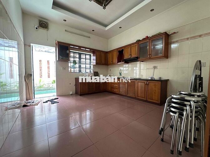 CHO THUÊ NHÀ NGUYÊN CĂN FULL NỘI THẤT – NGAY ĐƯỜNG NGUYỄN TRÃI, DĨ AN