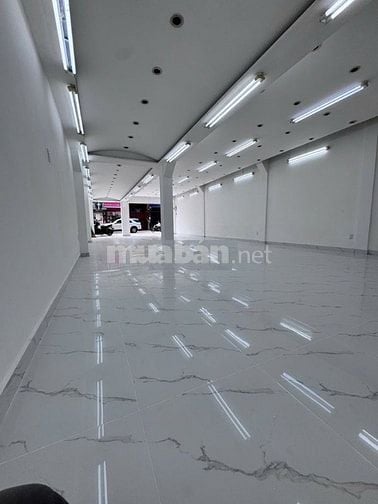 Cho Thuê Mặt Bằng Kinh Doanh – Mặt Tiền Nguyễn Trãi, Quận 5