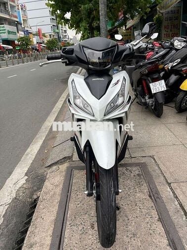 Honda Wave RSX Fi 2025 Trắng Mới 99%