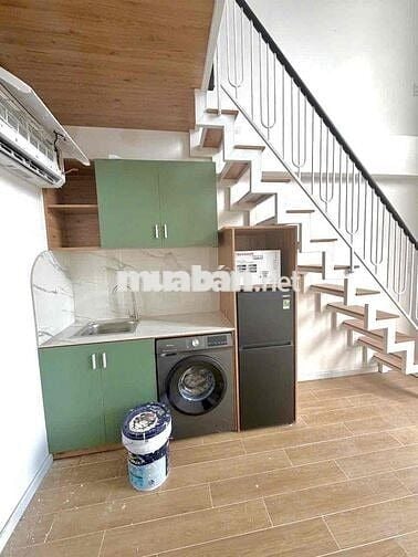 Cho Thuê Căn Duplex Cao 2m Ban Công / Cửa Sổ Trời Gần Đh Văn Lang Cs3