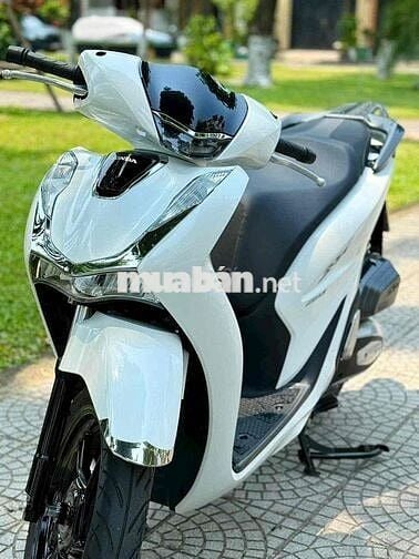 Honda SH 160 2024 Trắng 9000 km