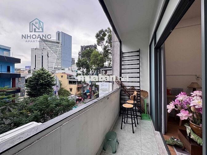 Cho Thuê Studio Balcony 25m2 Mặt Tiền Nguyễn Thái Bình Quận 1