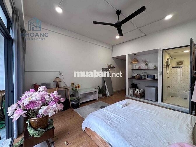 Cho Thuê Studio Balcony 25m2 Mặt Tiền Nguyễn Thái Bình Quận 1