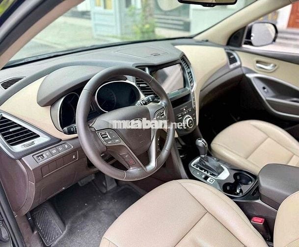 Hyundai SantaFe 2018 Đen full xăng AT 82.000 km