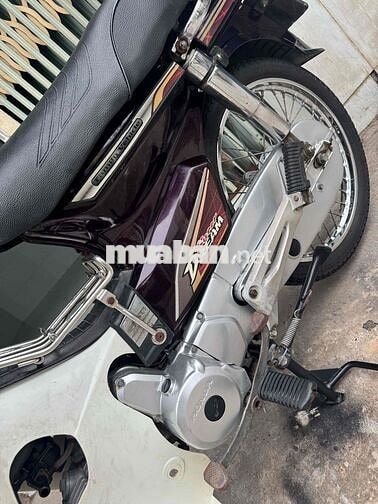 Honda Dream Thái Nâu, Trắng