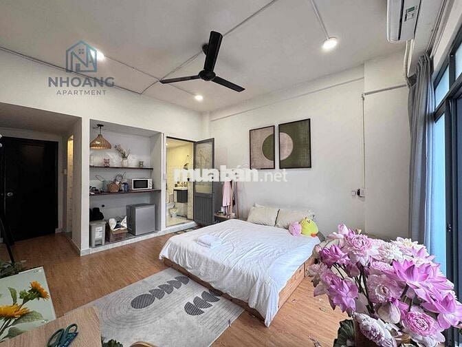 Cho Thuê Studio Balcony 25m2 Mặt Tiền Nguyễn Thái Bình Quận 1