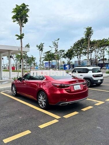 Mazda Mazda6 2020 2.5 Signature Premium Đỏ