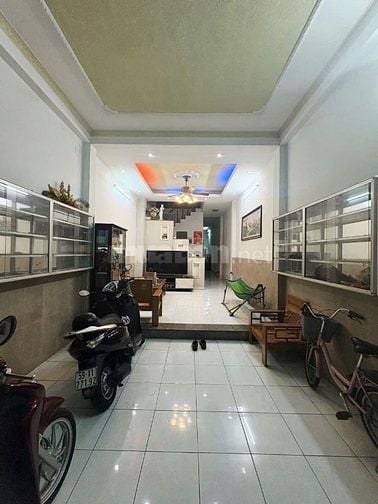 ĐƯỜNG 4  ĐỖ XUÂN HỢP – PHƯỚC BÌNH – 4 TẦNG HOÀN CÔNG – CHỈ 10.9 TỶ