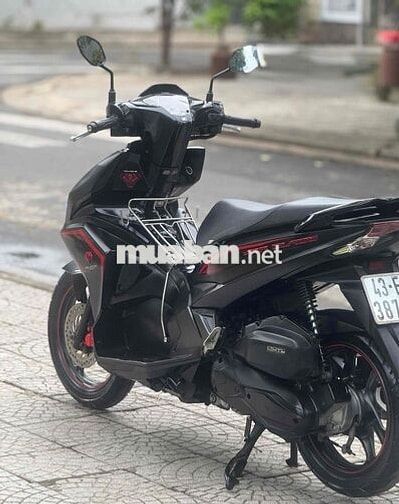 Air Blade 2017 Đen biển 43. Trả trước 8TR