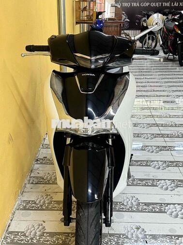 SH 125 đời 2021 trắng đen siẻu mới 43AB-350.07