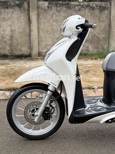 Chính chủ bán SH_MODE chỉ mới 6.000km - Như mới