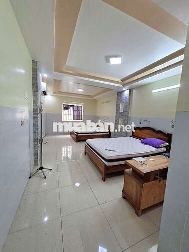 CHO THUÊ  NGUYÊN CĂN FULL NỘI THẤT TÊN LỬA