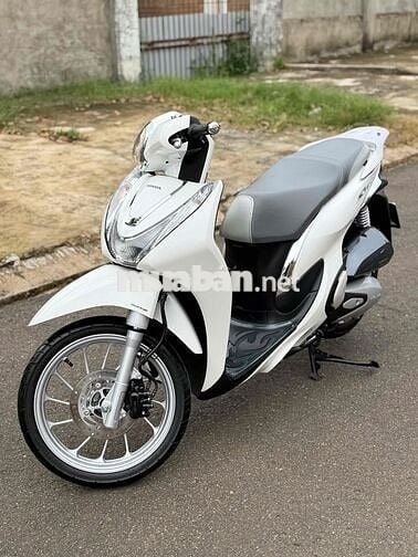 Chính chủ bán SH_MODE chỉ mới 6.000km - Như mới