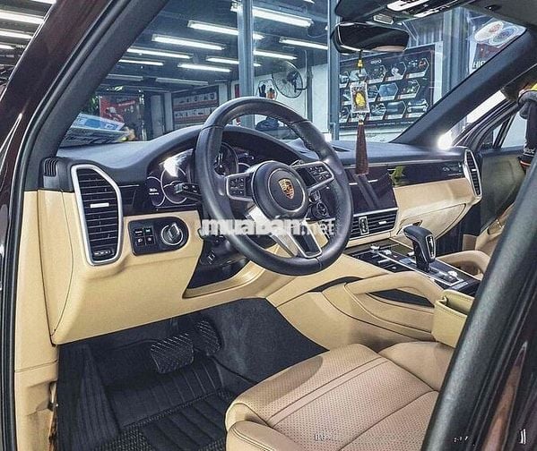 Porsche Cayenne 2018 Nâu 5 chỗ